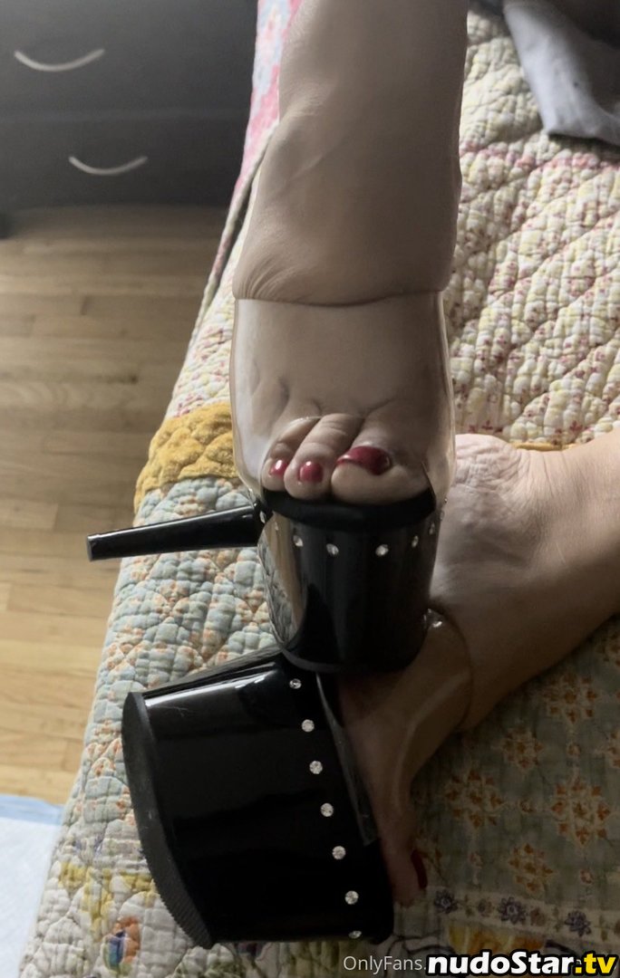 Bootyhighheels Chickie Nugz Nude OnlyFans Photo 1 Nudostar TV