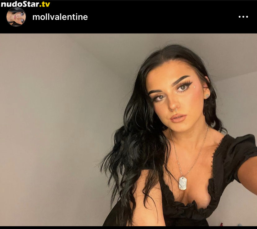 Moll Valentine Mollvalentine Mollyomalia Nude Onlyfans Photo