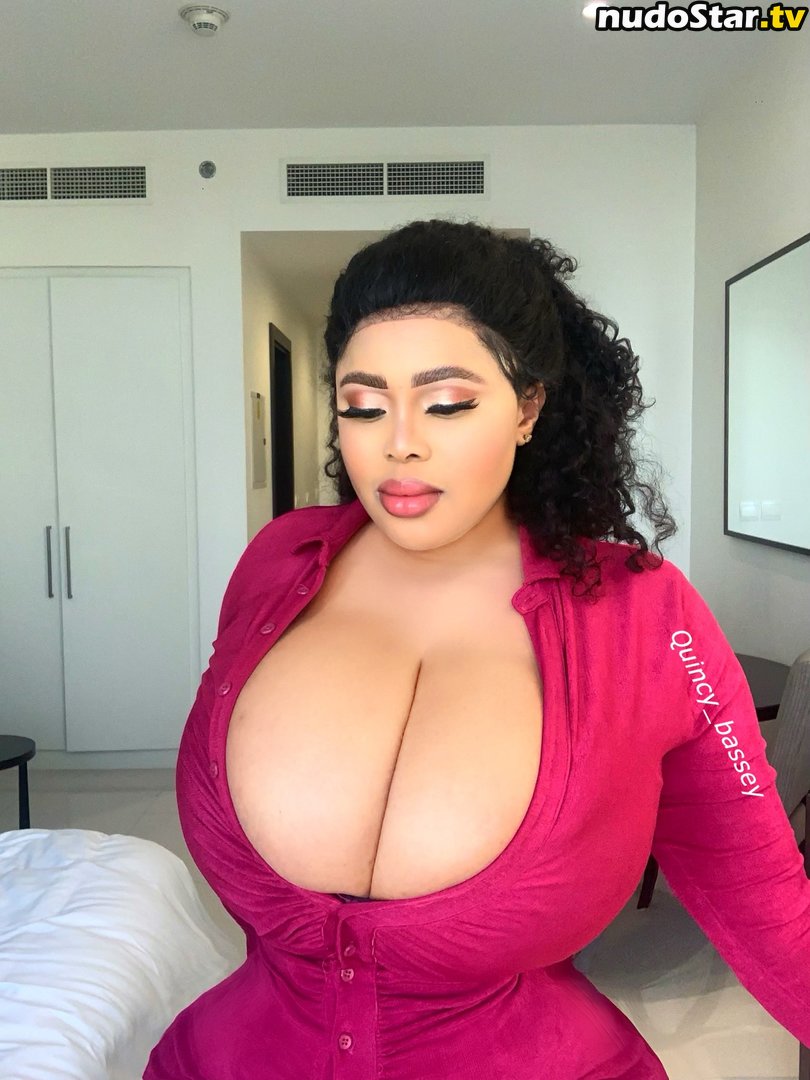 Quincy Bassey Thequincy Bassey Nude OnlyFans Photo 2 Nudostar TV