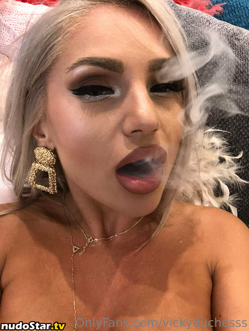 VickyDuchessss Vickyduchess Vickyduchesss Nude OnlyFans Photo 2