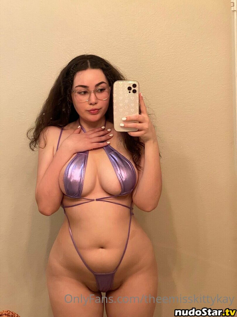 777kittykay / runawaymermaid / theemisskittykay Nude OnlyFans Leaked Photo #40