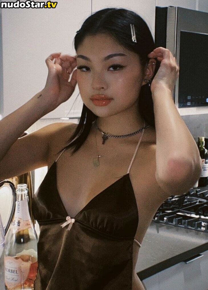 1al1na1 / Alina Lin Nude OnlyFans Leaked Photo #9