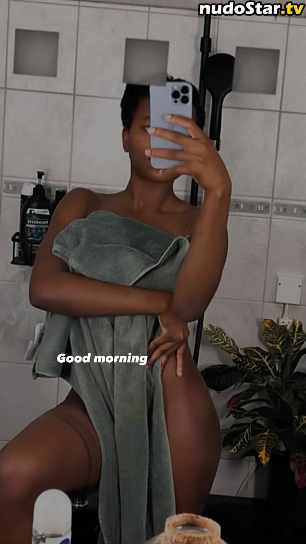 a.desuwa__ / dashielldonna_ Nude OnlyFans Leaked Photo #49