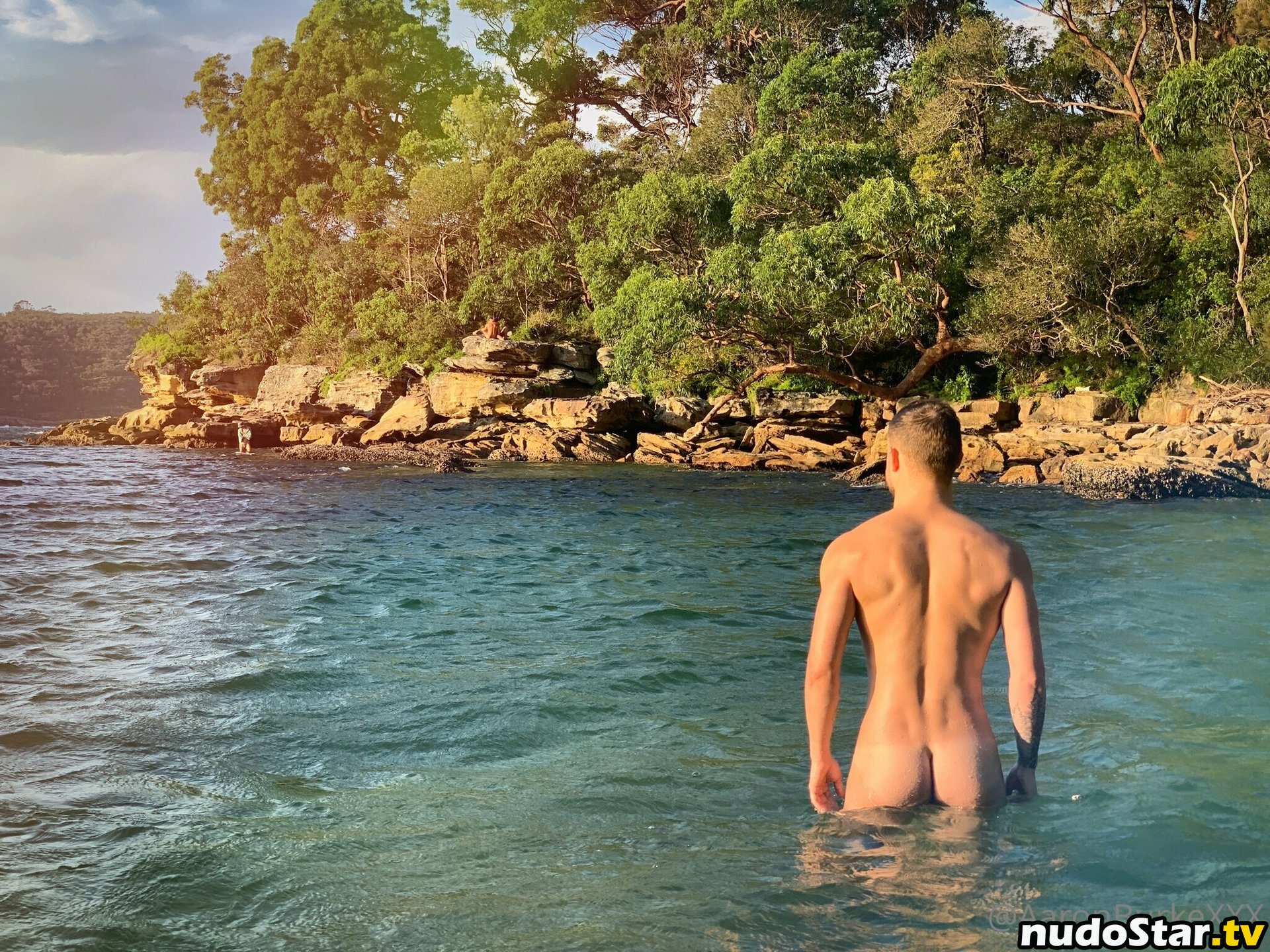 aar0nburke / aaronburkexxx Nude OnlyFans Leaked Photo #9