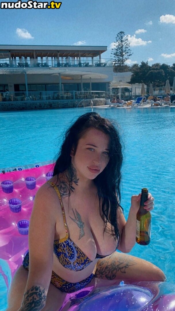 Abbie Mcgann / abbieisgr8 Nude OnlyFans Leaked Photo #7