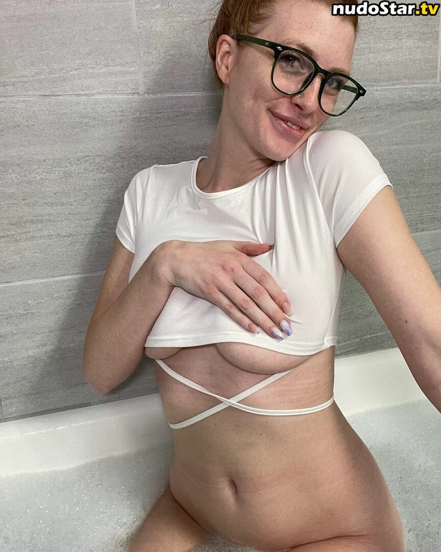 Abbifox5 / abbithefox5 / anyuser Nude OnlyFans Leaked Photo #11