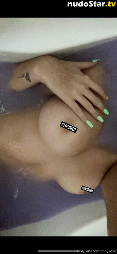 AbbYxoxo Nude OnlyFans Leaked Photo #18