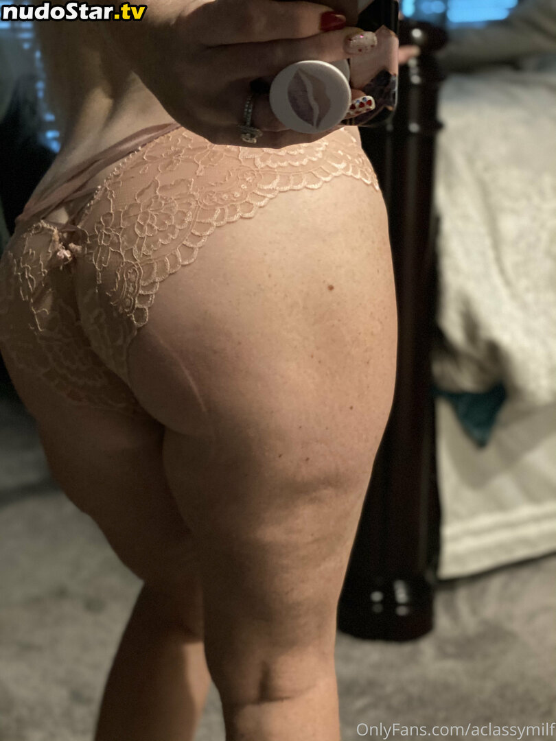 aclassess / aclassymilf Nude OnlyFans Leaked Photo #2