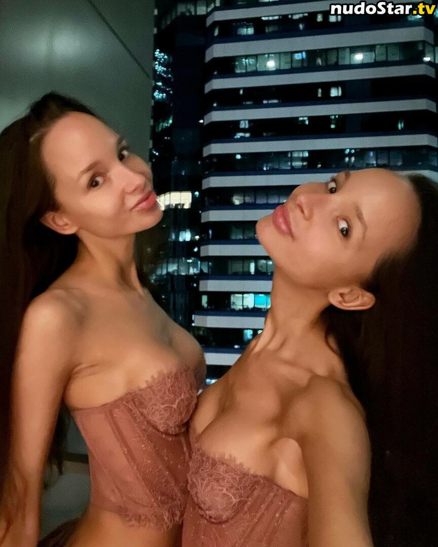 Adelalinka Twins / adelalinka_life / adelina_alinka Nude OnlyFans Leaked Photo #68