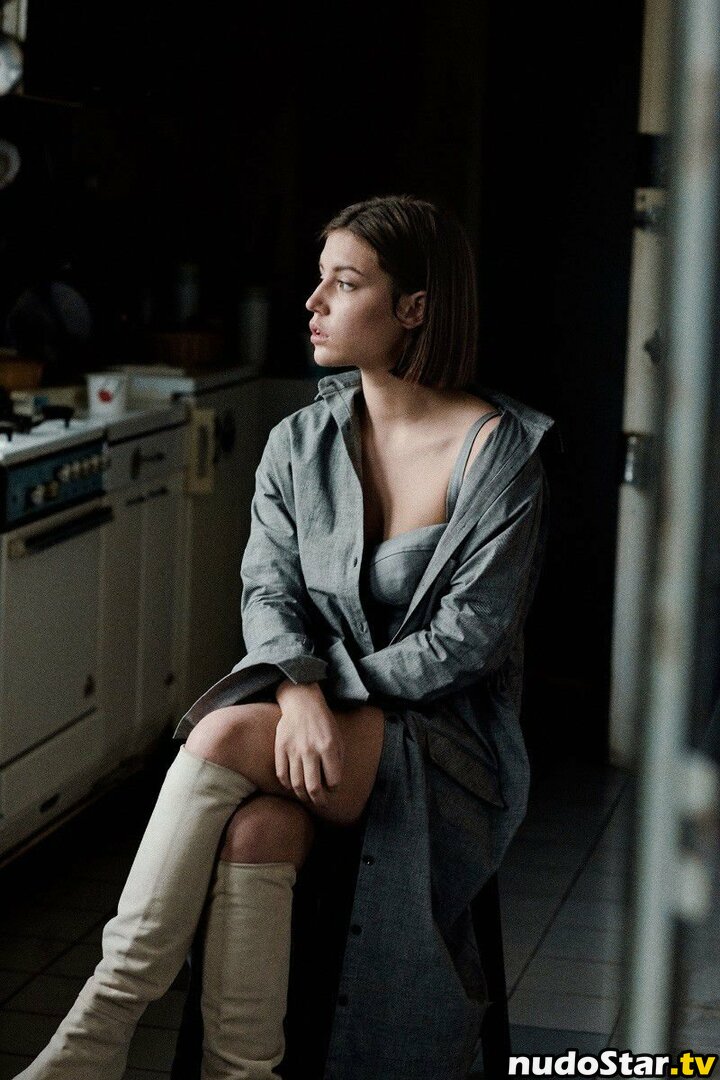Adele Exarchopoulos / adeleexarchopoulos Nude OnlyFans Leaked Photo #52