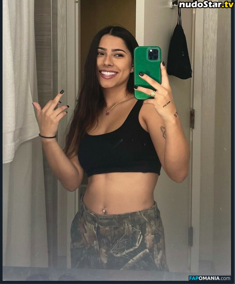 Adizzzyyy / eaturpineappless Nude OnlyFans Leaked Photo #20