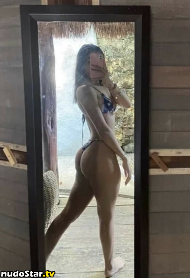 Adriana Carballo / adricaarballo / jenncarballo Nude OnlyFans Leaked Photo #5
