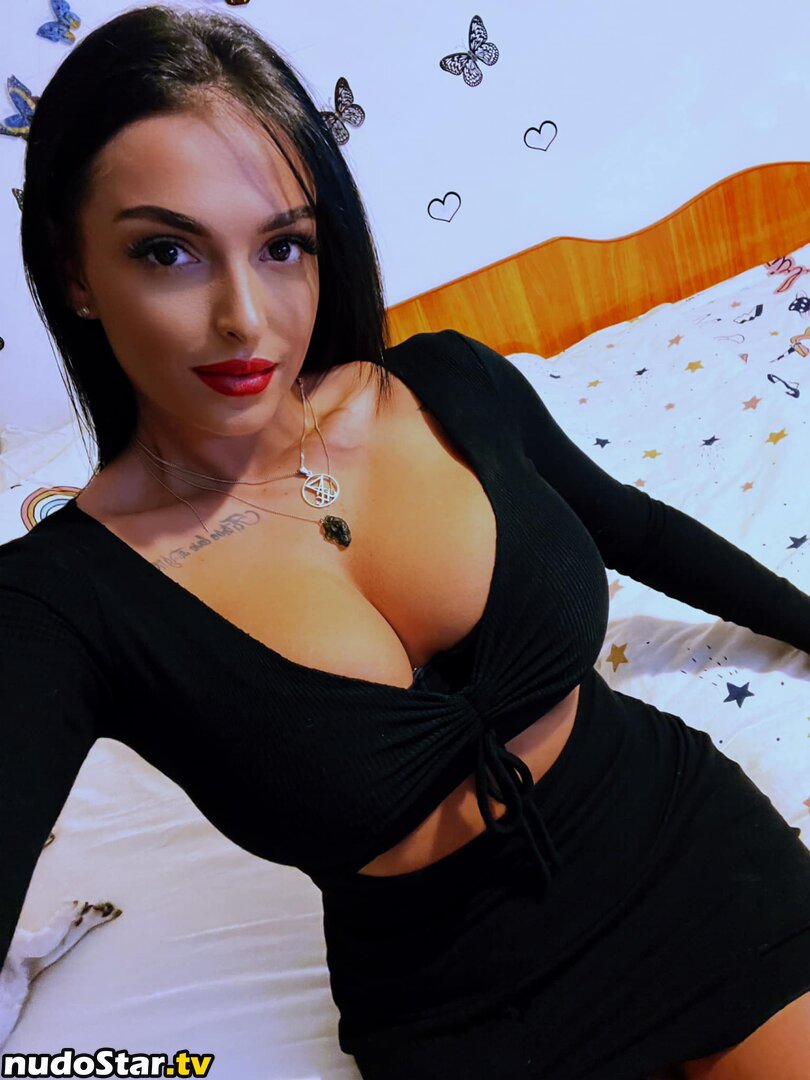 Adriana Donici / Crazy_Tits / adrianadonici2 / boobsdelicious / donici_adriana Nude OnlyFans Leaked Photo #7