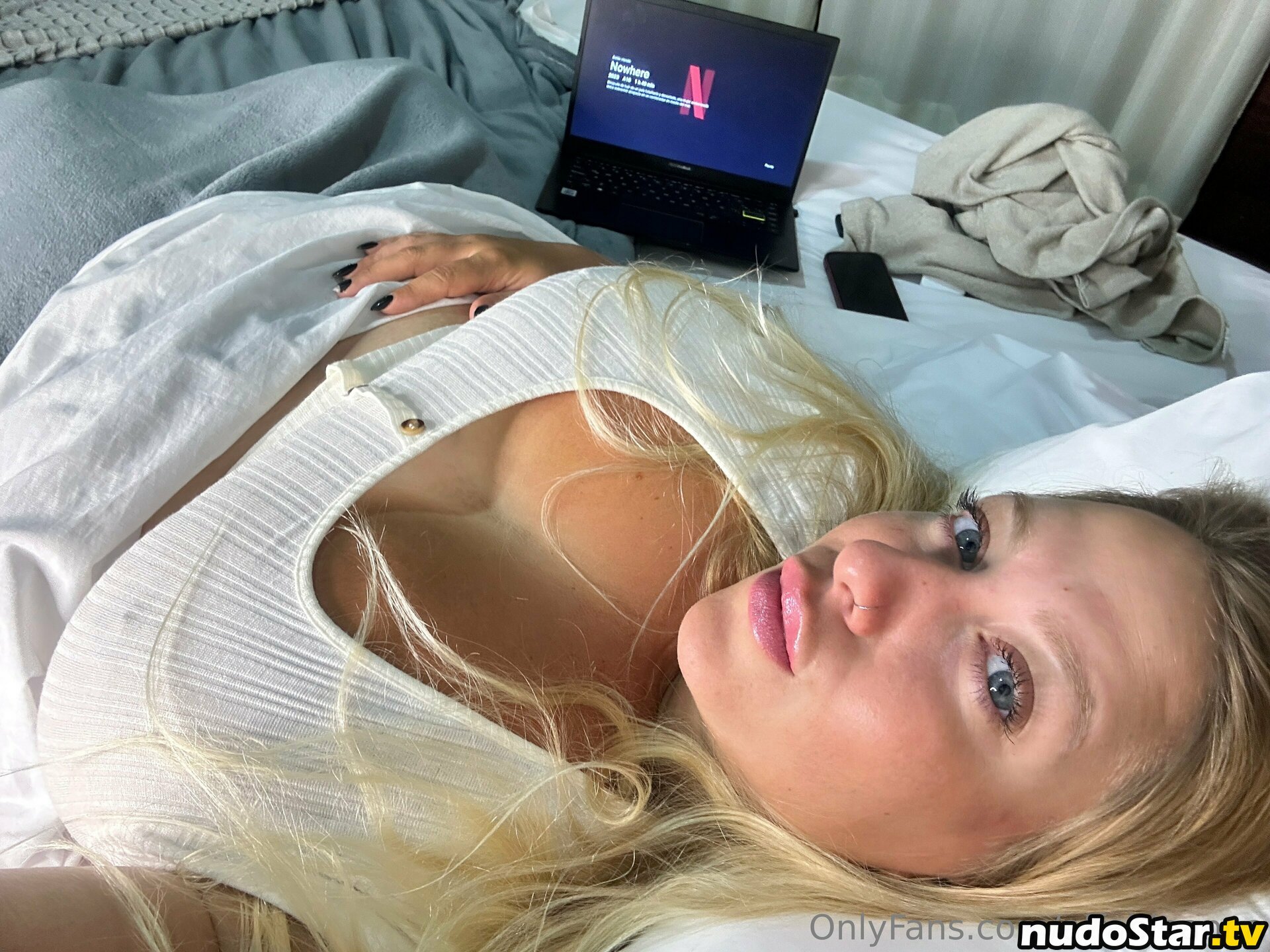 Affableanna / affanzanila Nude OnlyFans Leaked Photo #43