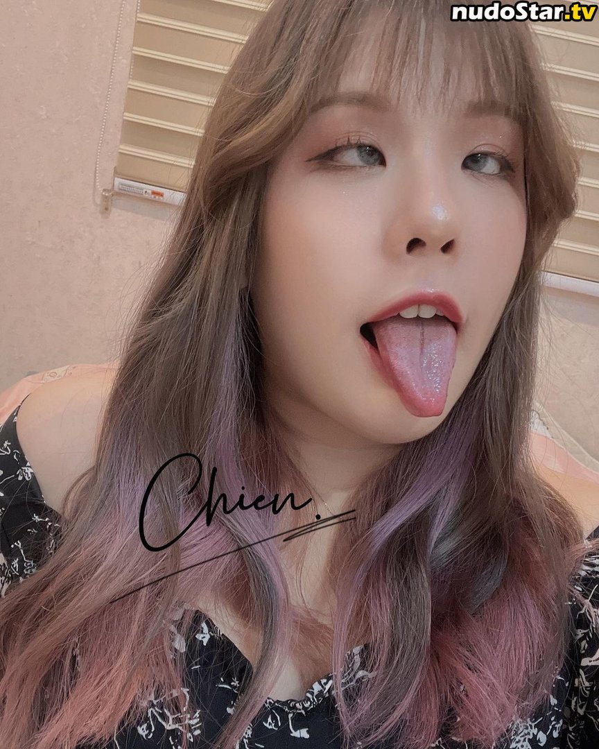 Ahegao / Drool Girls / Long Tongue / ahegaoselfies / lovelucy Nude OnlyFans Leaked Photo #176