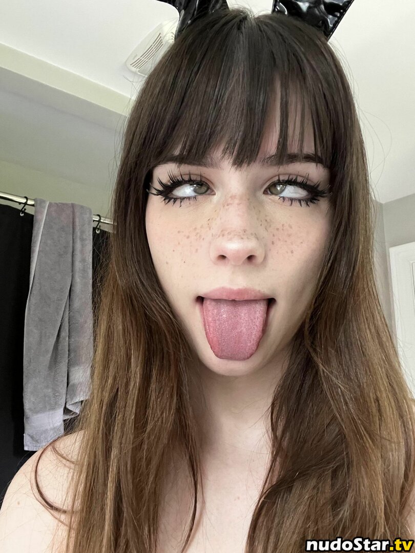 Ahegao / Drool Girls / Long Tongue / ahegaoselfies / lovelucy Nude OnlyFans Leaked Photo #477