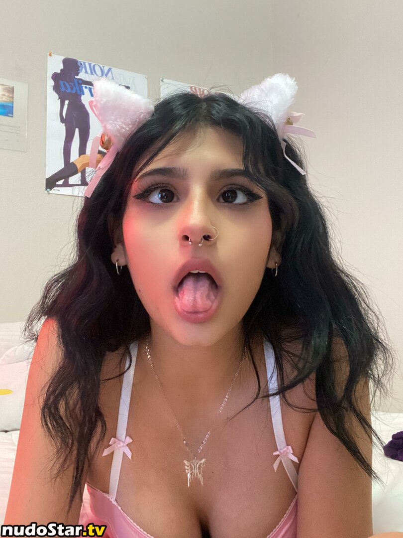Ahegao / Drool Girls / Long Tongue / ahegaoselfies / lovelucy Nude OnlyFans Leaked Photo #683
