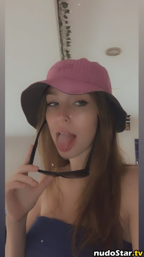 Ahegao / Drool Girls / Long Tongue / ahegaoselfies / lovelucy Nude OnlyFans Leaked Photo #782