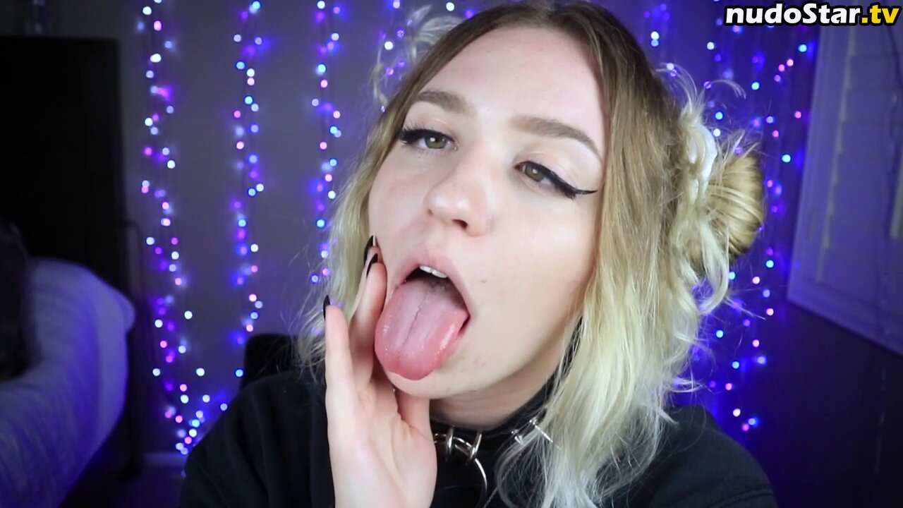 Ahegao / Drool Girls / Long Tongue / ahegaoselfies / lovelucy Nude OnlyFans Leaked Photo #840