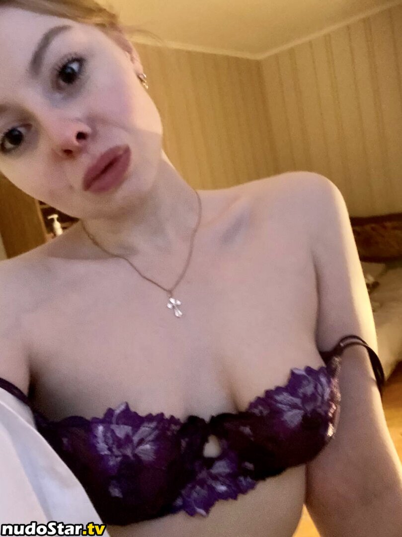 Ahuli13 / Девочка-Демон Nude OnlyFans Leaked Photo #1