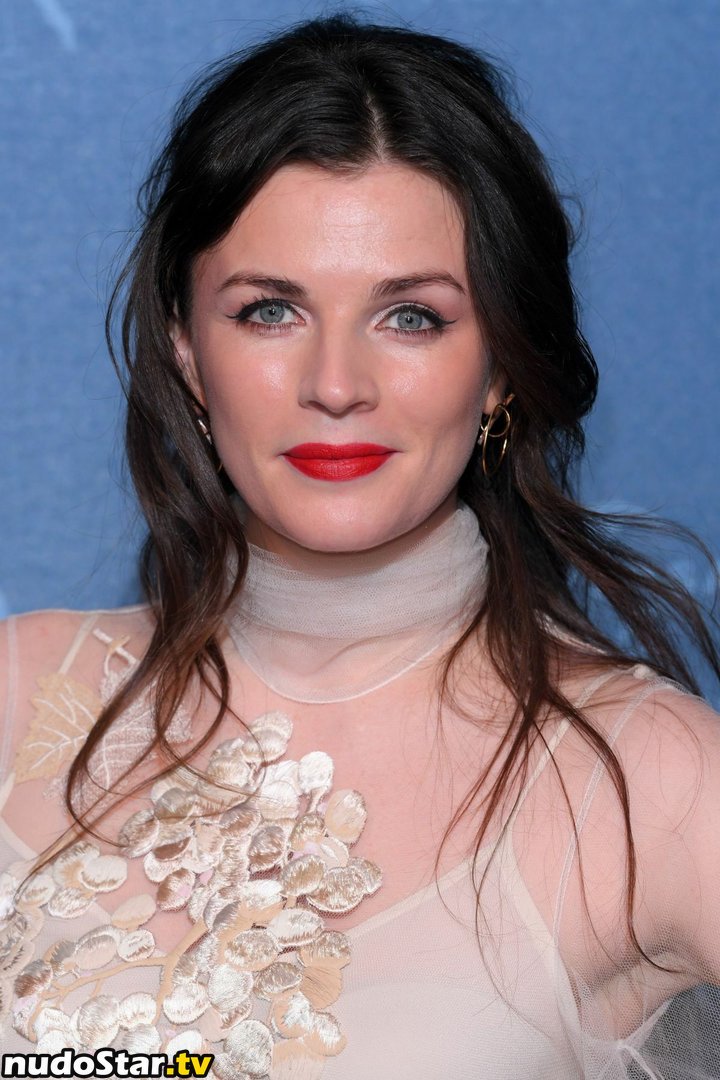 Aisling Bea / baby_aisling / weemissbea Nude OnlyFans Leaked Photo #26