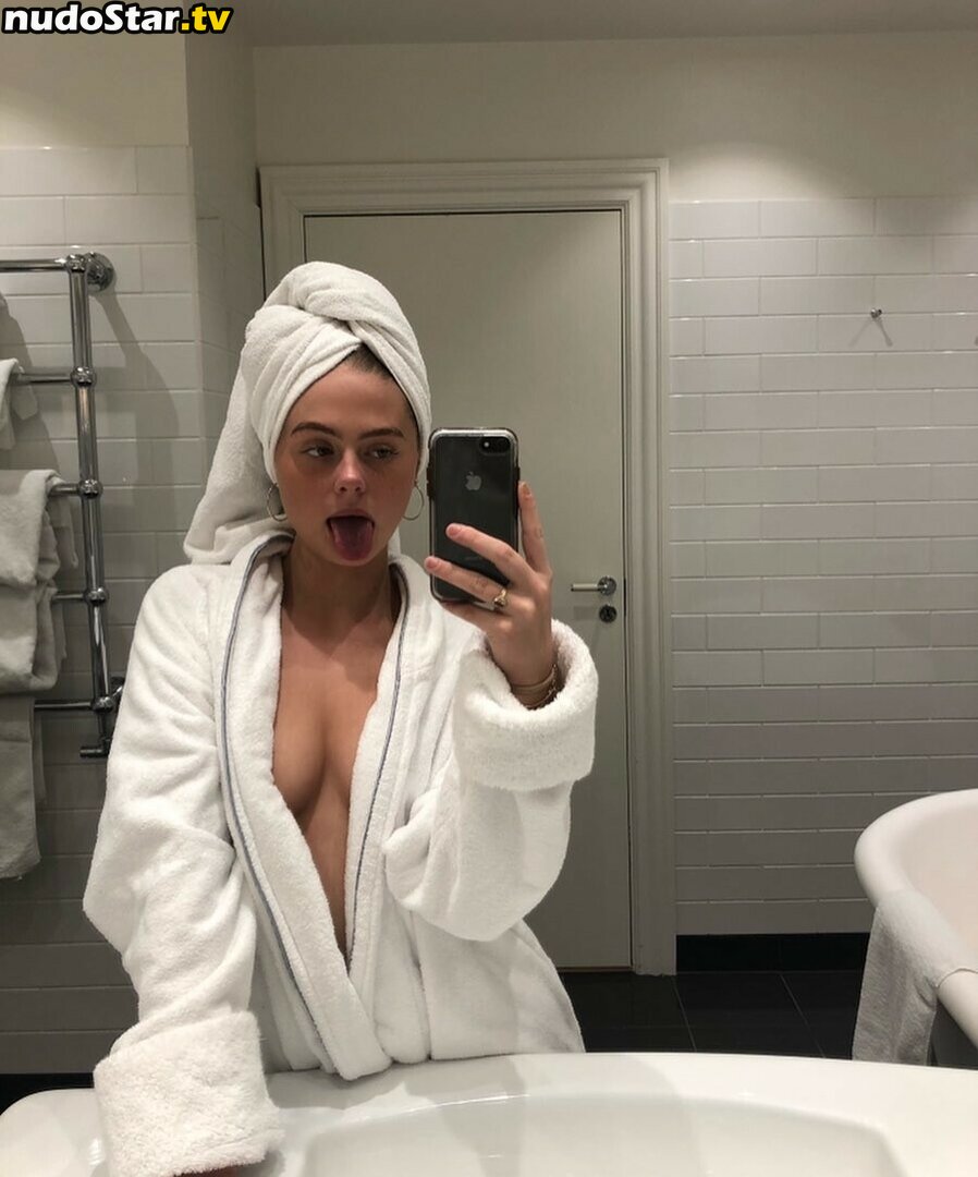 Aja Viola / ajaviola / violas Nude OnlyFans Leaked Photo #6