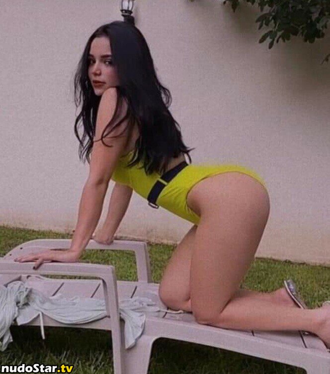 Aleida Ramirez / aleidaleoram / alermz1 Nude OnlyFans Leaked Photo #4