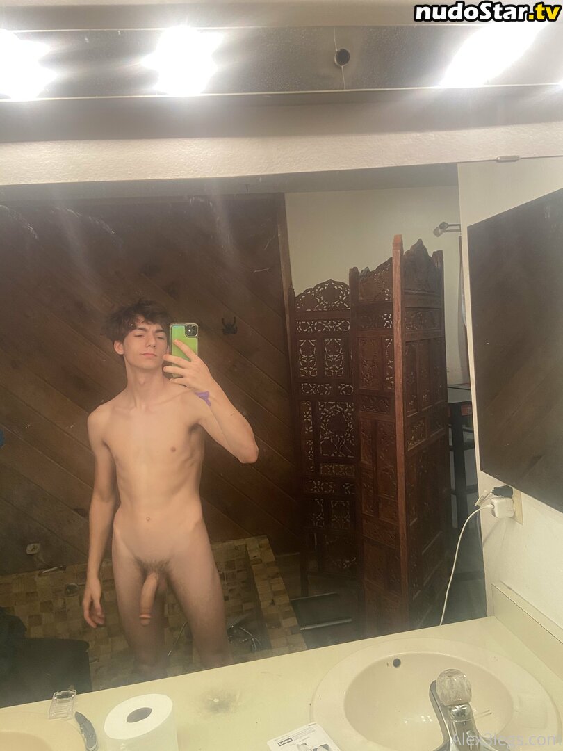 alex3legs Nude OnlyFans Leaked Photo #37