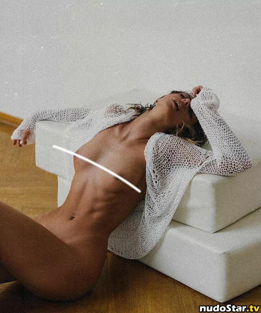 Alexandra Romanovna / brandis / elena88c / romanovna Nude OnlyFans Leaked Photo #45