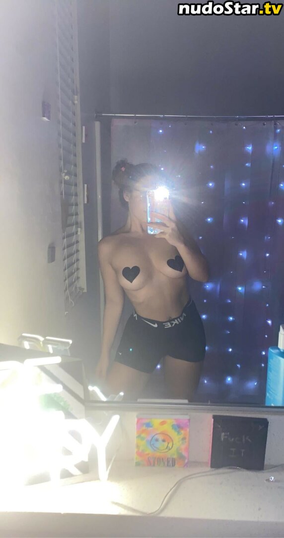 Alexis Pierce / lilbooo / lilsxgarplum Nude OnlyFans Leaked Photo #49
