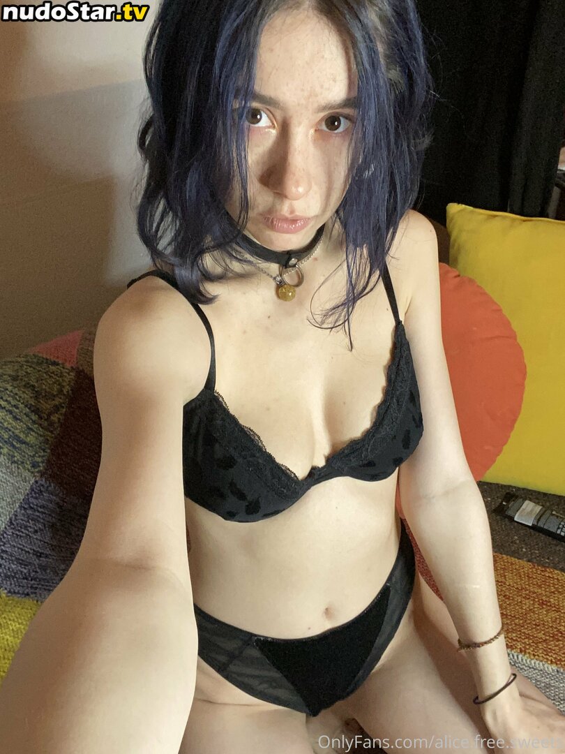 alice.free.sweets / alice_free_sweets / alicessweettooth Nude OnlyFans Leaked Photo #3