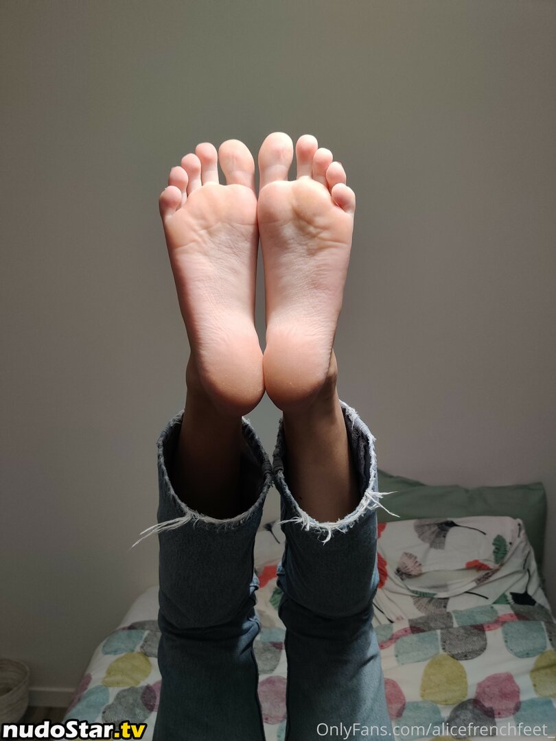 alice.frenchfeet / alicefrenchfeet Nude OnlyFans Leaked Photo #102