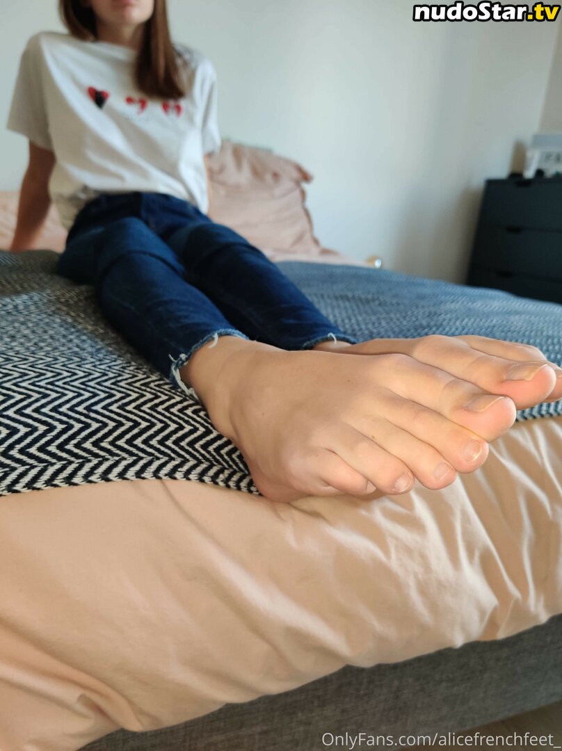 alice.frenchfeet / alicefrenchfeet Nude OnlyFans Leaked Photo #153