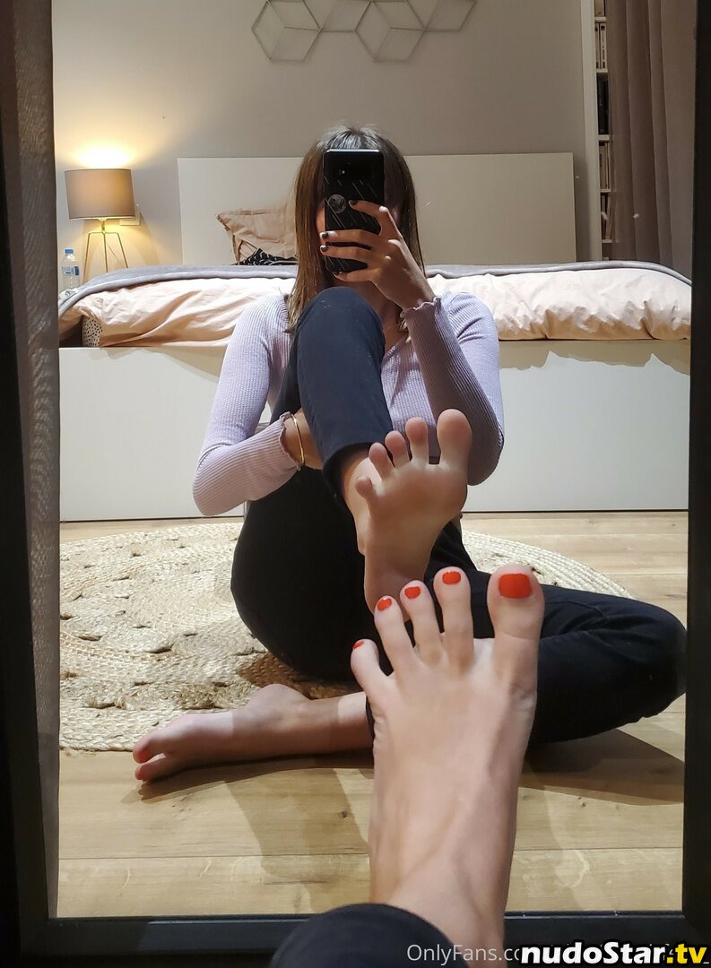 alice.frenchfeet / alicefrenchfeet Nude OnlyFans Leaked Photo #208