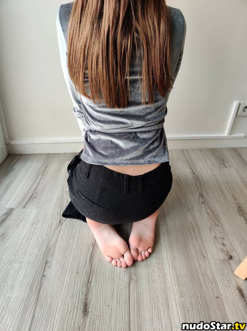 alice.frenchfeet / alicefrenchfeet Nude OnlyFans Leaked Photo #211