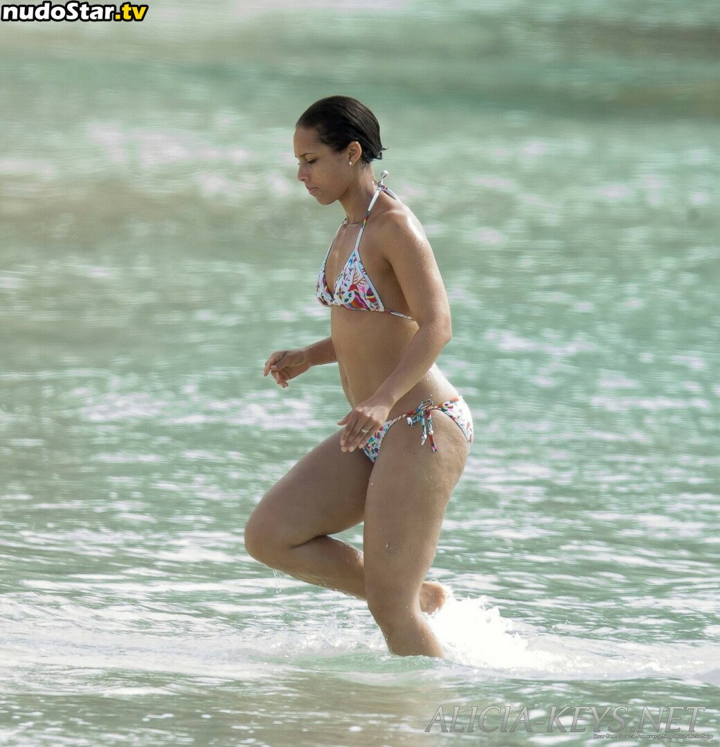 Alicia Keys / aliciakeys / ayxxxclusive Nude OnlyFans Leaked Photo #14