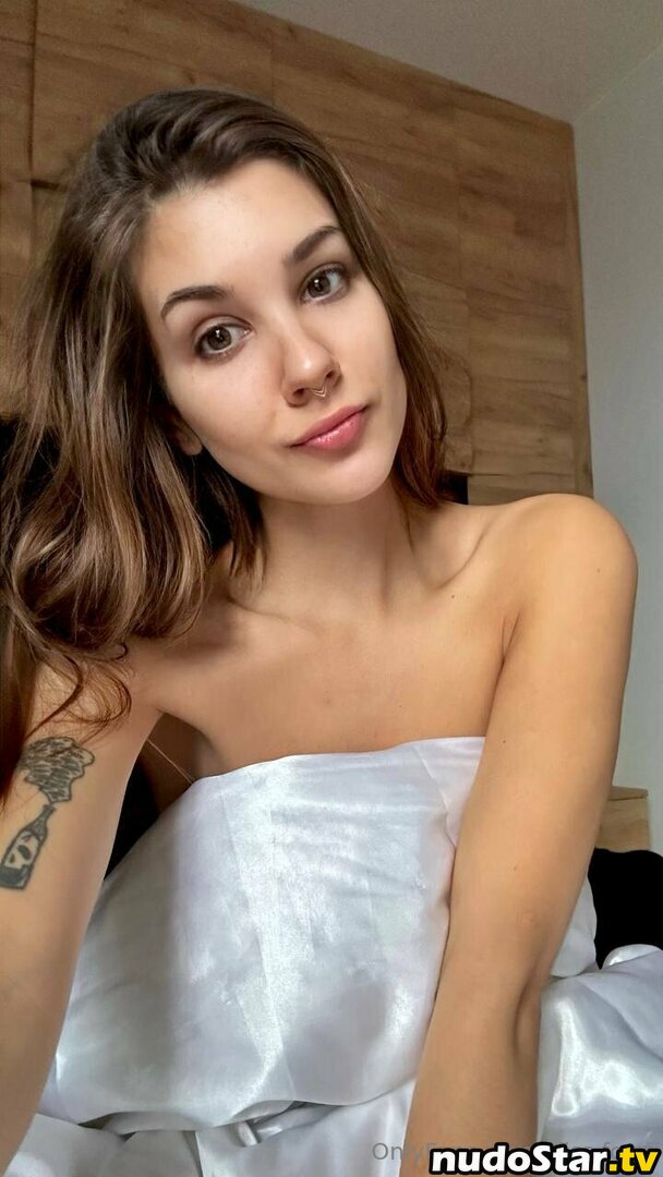 aliss.foxy / alissafoxy_live Nude OnlyFans Leaked Photo #55