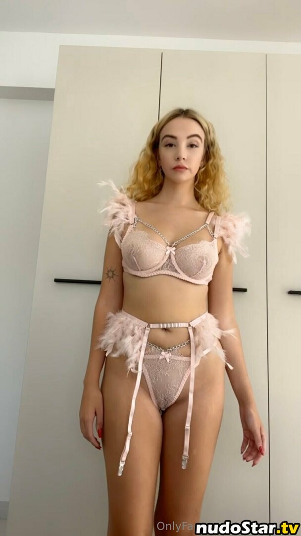 Alissa / alissaquinn / alyssaquinn / https: Nude OnlyFans Leaked Photo #357