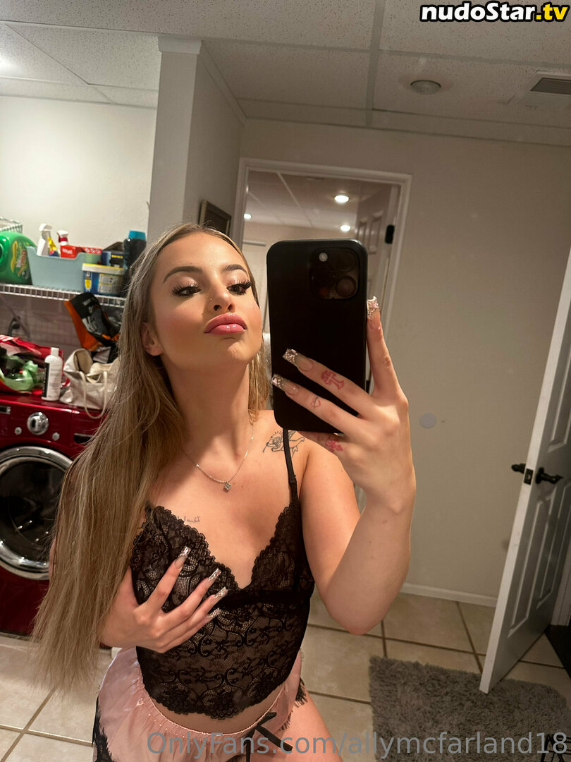 allymcfarland18 / marlayyee Nude OnlyFans Leaked Photo #102