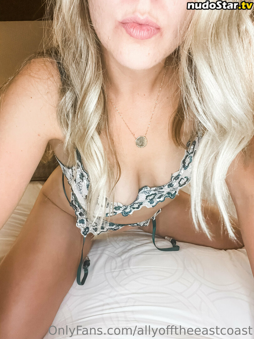 allylwalsh / allyofftheeastcoast Nude OnlyFans Leaked Photo #28