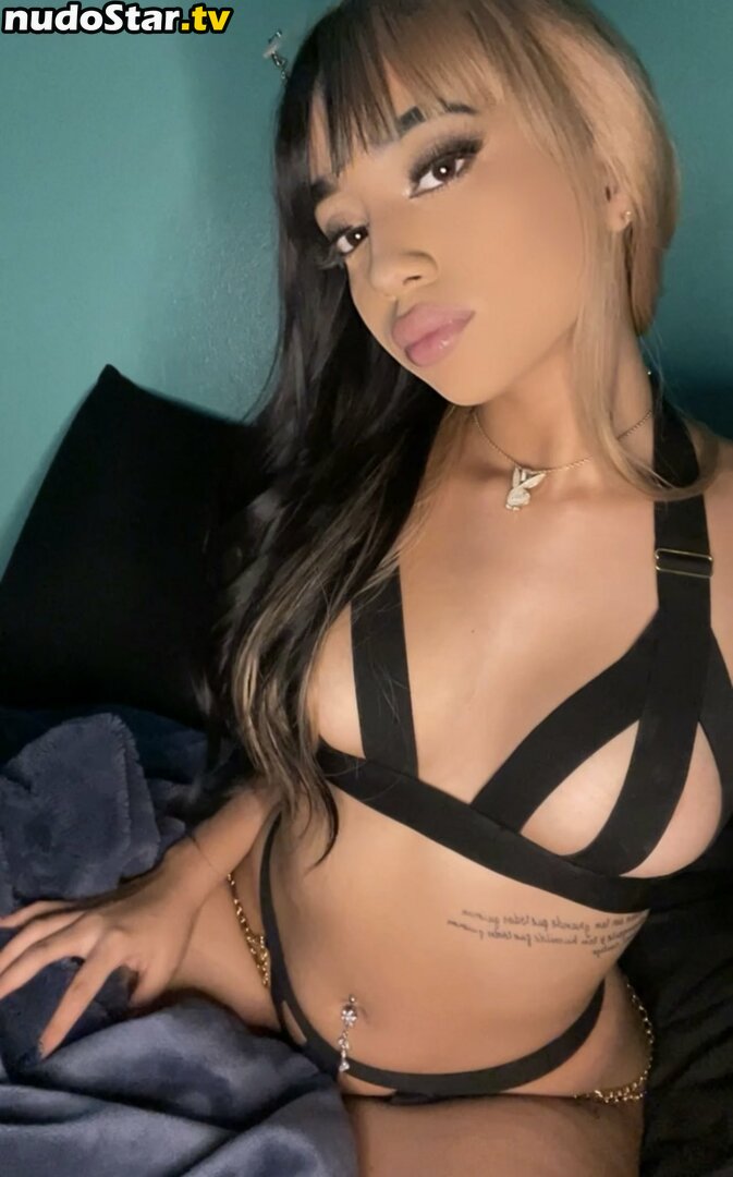 Alondra_marie Nude OnlyFans Leaked Photo #3