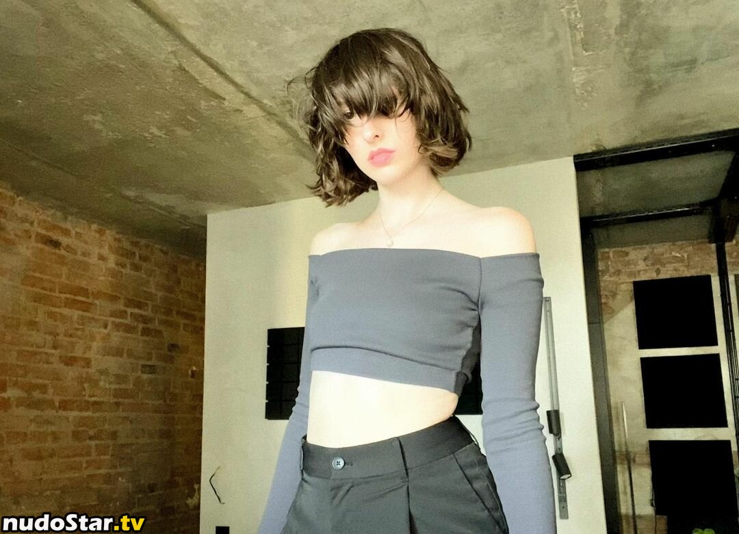 Aloona Larionova / aloona.larionova Nude OnlyFans Leaked Photo #41