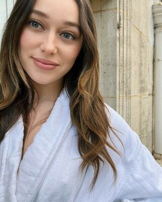 Alycia Debnam Carey