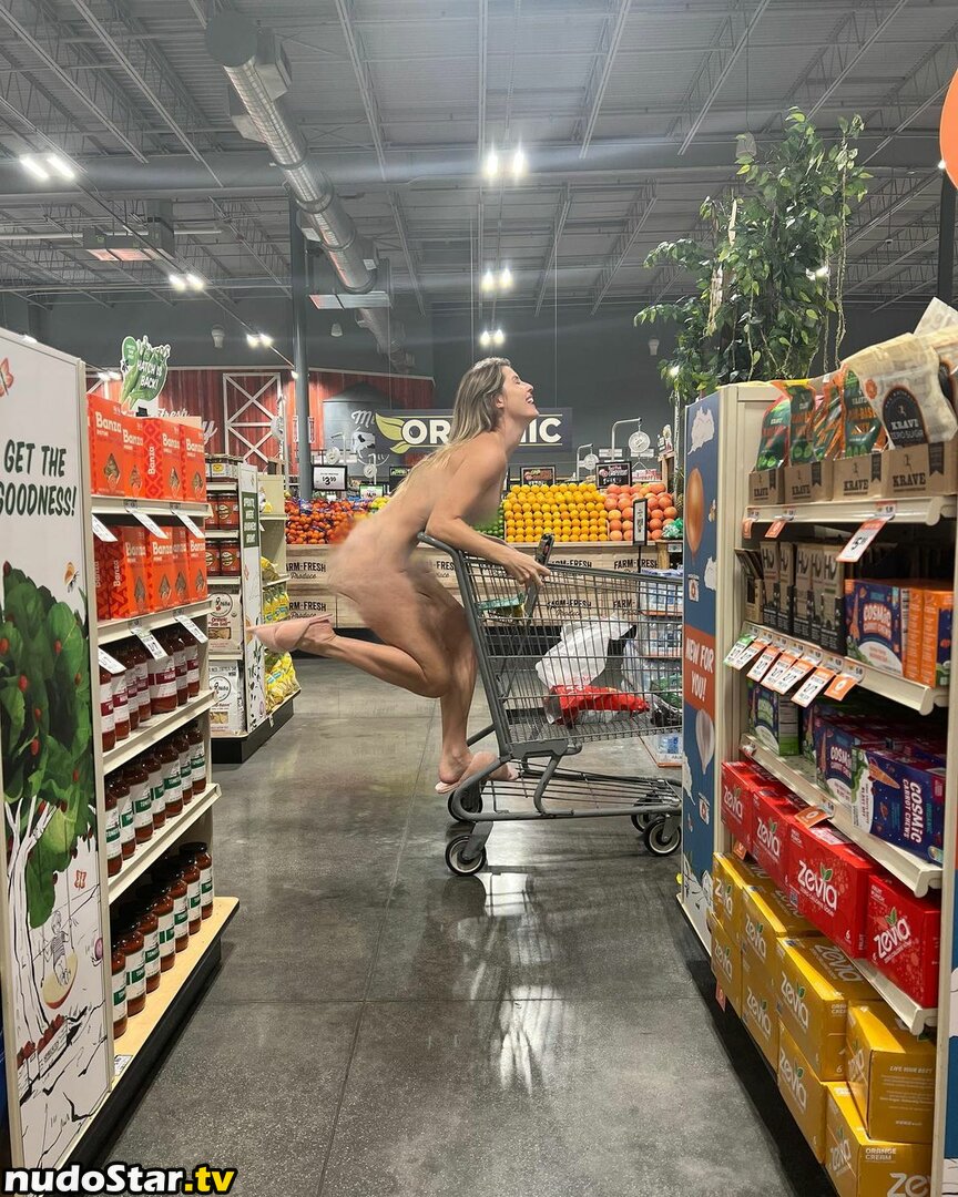 Amanda Rachelle Cerny Nude OnlyFans Leaked Photo #15