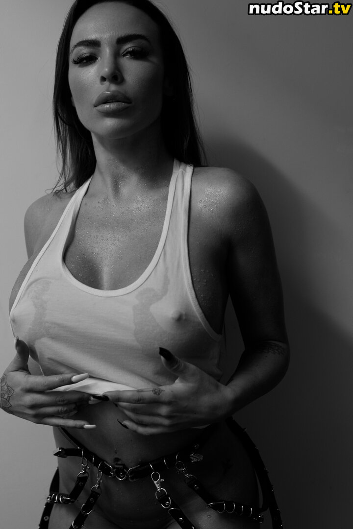 Amber Emery / amberemery / iamamberxemery Nude OnlyFans Leaked Photo #42