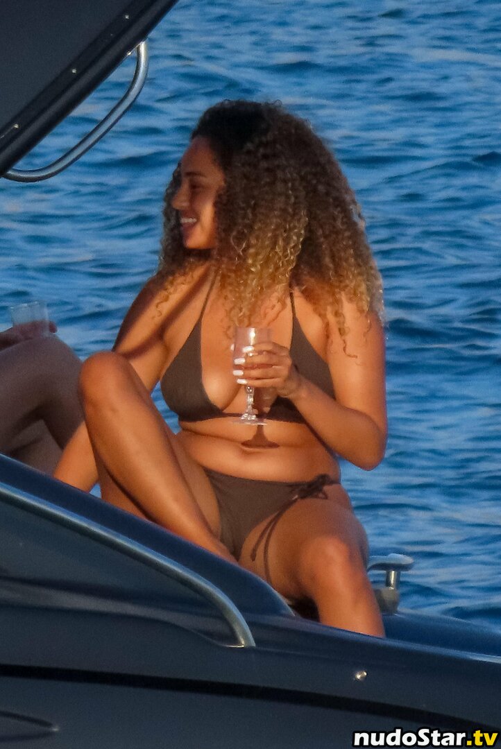 Amber Gill / amberrosegill Nude OnlyFans Leaked Photo #19