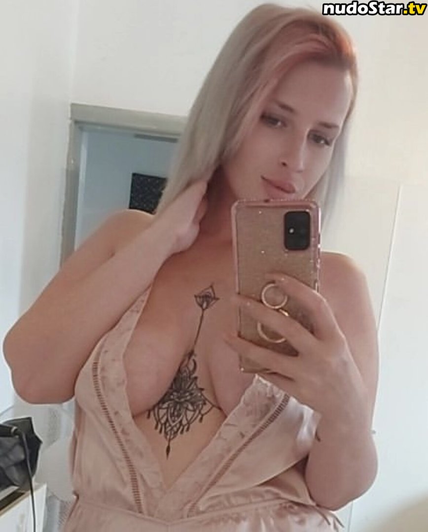 Amber Mackay / amber.mackay2 / sweet_but_naughty Nude OnlyFans Leaked Photo #4