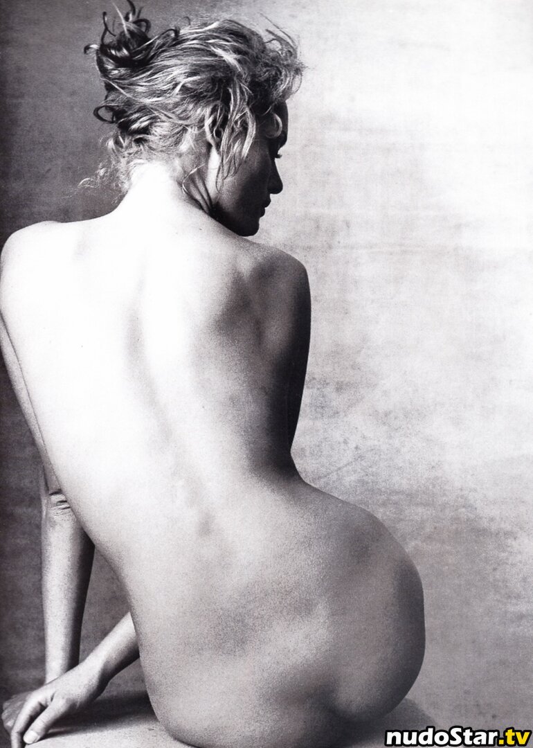 Amber Valletta / ambervalletta Nude OnlyFans Leaked Photo #2