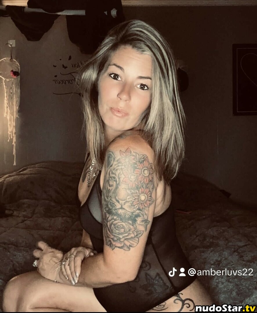 25_luvs / Amberluvs25 / luv_bug_2025 / pillowprncss5984 Nude OnlyFans Leaked Photo #3