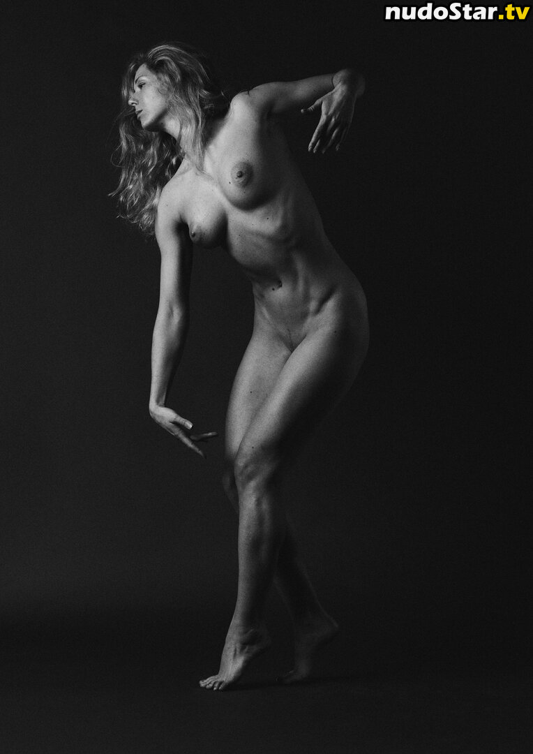 Amedea / amedea_modele Nude OnlyFans Leaked Photo #14